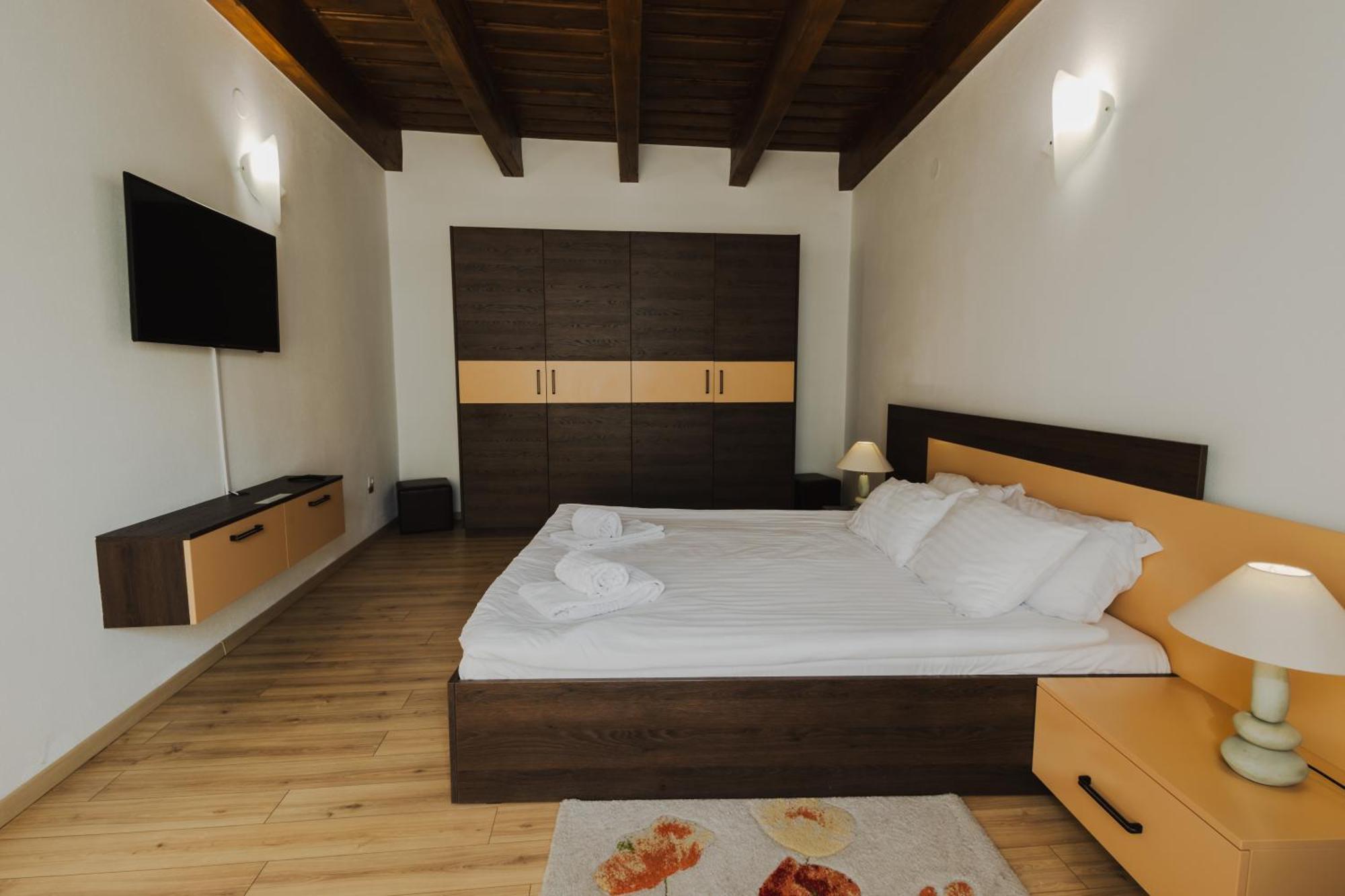 Casa Nicolae Luxury Suites Сибиу Екстериор снимка