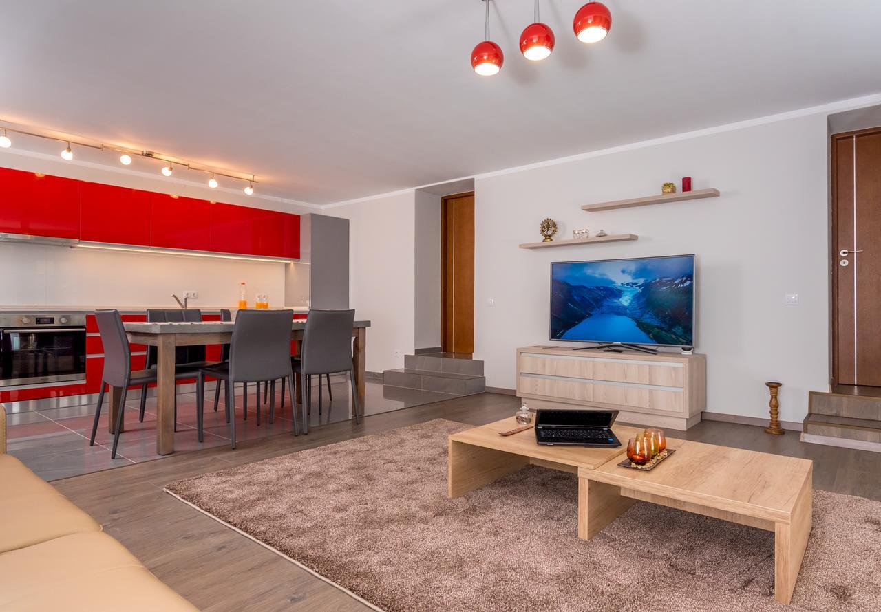 Casa Nicolae Luxury Suites Сибиу Екстериор снимка