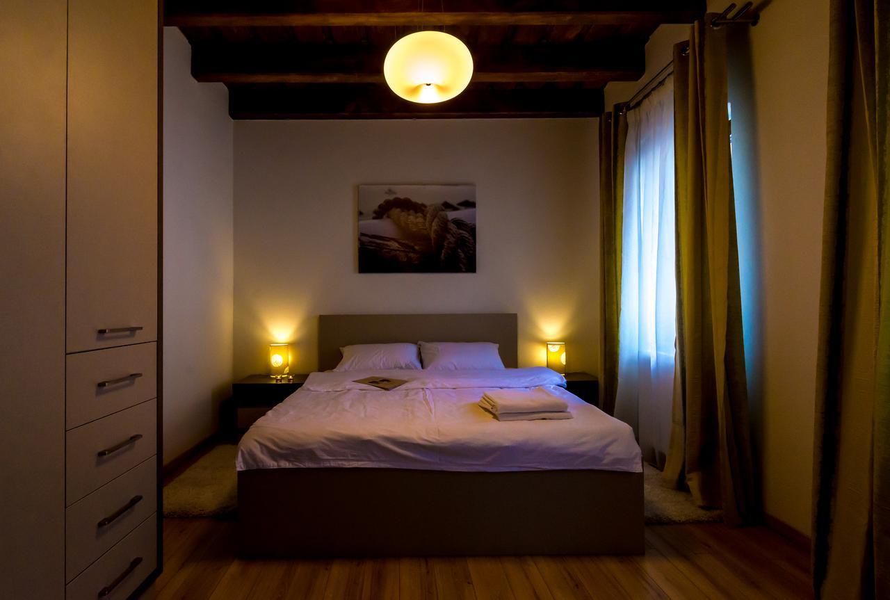 Casa Nicolae Luxury Suites Сибиу Екстериор снимка
